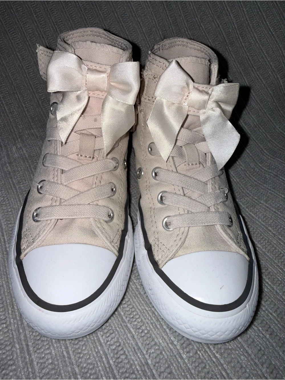 Converse High-Top Sneakers with Satin Bow - Light Pink
